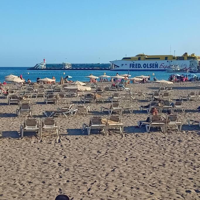 Vivienda Vacacional Rosaini Los Cristianos  Dış mekan fotoğraf